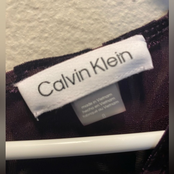 Calvin Klein Women's Purple Velvet Burnout Faux-Wrap Dress Size 8 - Picture 7 of 8